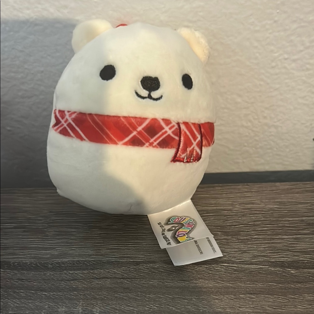 Brooke Polar Bear Squishmallow 4" Keychain